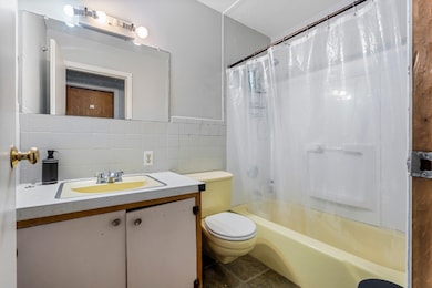 151 Pearl St, Manchester, NH 03104 - photo 6