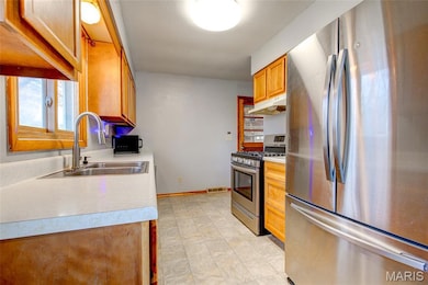 527 Strohbeck Ln, Bethalto, IL 62010 - photo 6