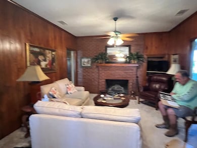 909 Center Dr, Vidalia, GA 30474 - photo 5