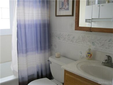 198 Oelkers St, North Tonawanda, NY 14120 - photo 6