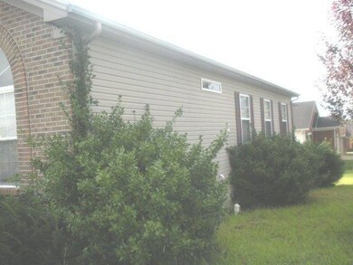 180 Walker Ln, Lawrenceburg, KY 40342 - photo 2