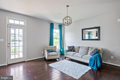 42253 Canary Grass Square, Aldie, VA 20105 - photo 7