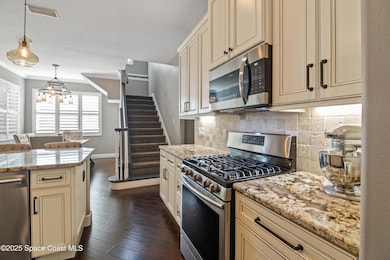 Granite countertops and Gas Range