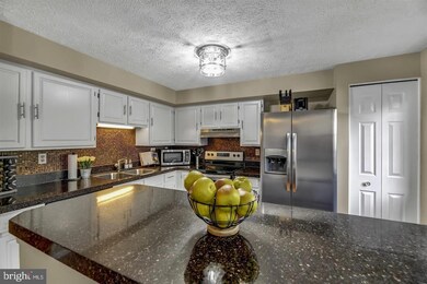 14 Hunt Cup Cir, Owings Mills, MD 21117 - photo 7