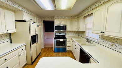 1830 NW 80th Ct, Clive, IA 50325 - photo 6