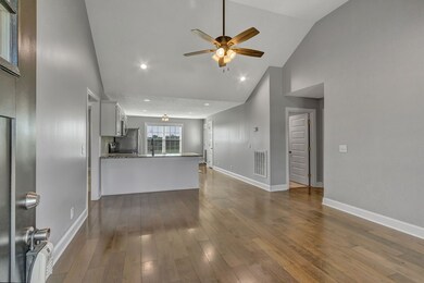 403 Rose Ln, Shelbyville, TN 37160 - photo 6