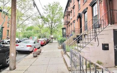 283 Pavonia Ave unit 1, Jersey City, NJ 07302 - photo 3