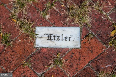 109 W South St, Frederick, MD 21701 - photo 3