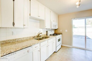 Kitchen w/ Plenty of Cabinet Space