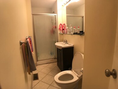 43 Illinois Ct unit 1, Worcester, MA 01610 - photo 6