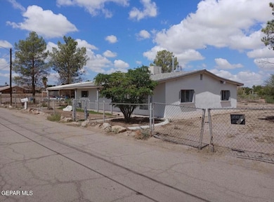 602 Raymundo St, El Paso, TX 79927 - photo 3