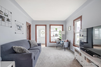 183 3rd St NE-9