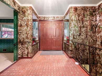 4020 Ritamarie Dr, Columbus, OH 43220 - photo 4