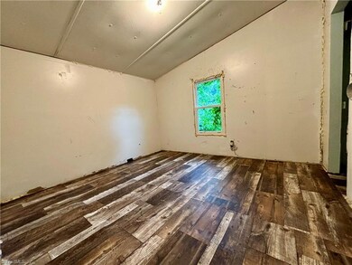 5992 Boulder Dr, High Point, NC 27263 - photo 7