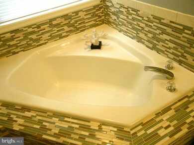 19241 Springfield Cir, Jeffersonton, VA 22724 - photo 5