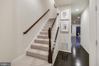 8165 Hollow Ct, Severn, MD 21144 - photo 3