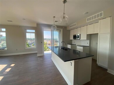 2280 Lafayette Park Dr unit 7, Easton, PA 18040 - photo 2