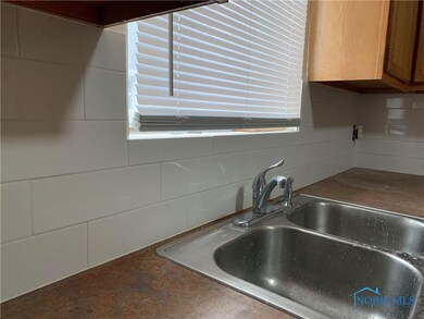 4214 Lyman Ave, Toledo, OH 43612 - photo 5