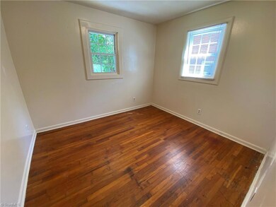 1301 Wise Ave, High Point, NC 27260 - photo 7