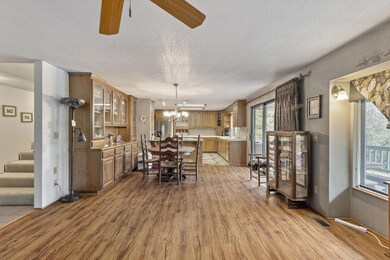 22-web-or-mls-386-greentree-loop