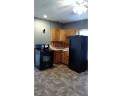 420 Kimball St, Fitchburg, MA 01420 - photo 6