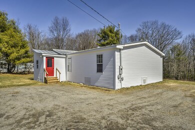 903 Ridge Rd Windsor-large-016-006-grhd7