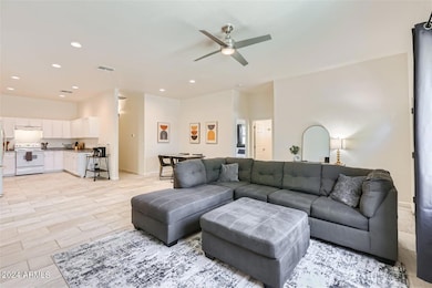 2233 East Sheridan St - Web Quality - 00