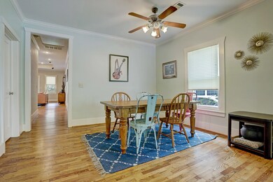 626 E 13th 1 2 St, Houston, TX 77008 - photo 5