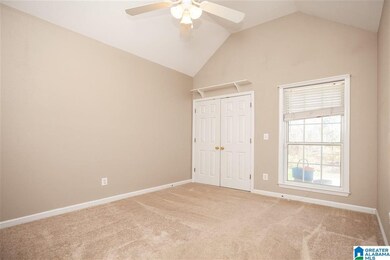 316 Camden Cove Cir, Calera, AL 35040 - photo 2