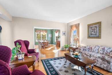 90 Windermere Ridge Dr, Southington, CT 06489 - photo 5