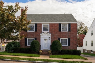 12 Wampatuck Rd, Quincy, MA 02169 - photo 2