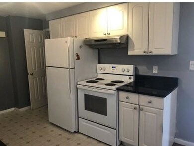 285 Cross St unit 1, Winchester, MA 01890 - photo 5