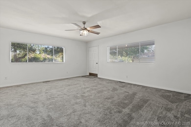 1719 SE Hilltop Dr, Bartlesville, OK 74006 - photo 5