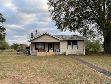 138 Azalea St, Steele, AL 35987 - photo 2