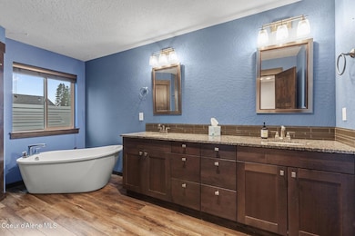 En-sutie Bathroom