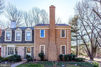 11500 Pine Cone Ct, Reston, VA 20191 - photo 6