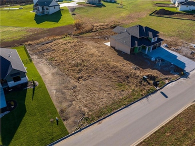 575 S Shore Dr, Lake Winnebago, MO 64034 - photo 3