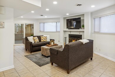 Living Rm.2