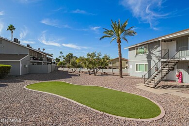 1346 E Mountain View Rd unit 205, Phoenix, AZ 85020 - photo 6