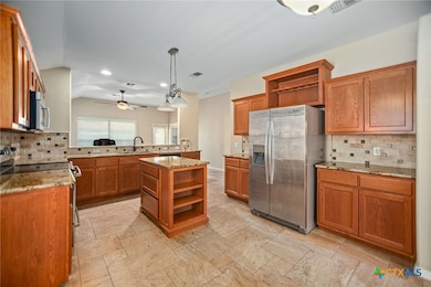 318 Silverado Trail, Victoria, TX 77901 - photo 6