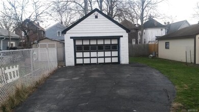 245 Wheatfield St, North Tonawanda, NY 14120 - photo 2