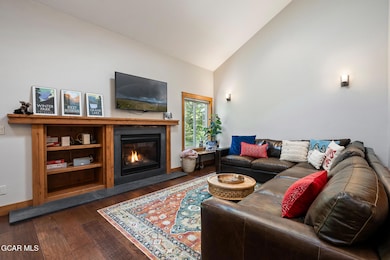 Livingroom4