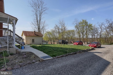 320 N Hanover St, Hershey, PA 17033 - photo 6