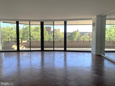 The Foxhall unit 613, Washington, DC 20016 - photo 6