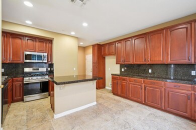 3302 Ferry Cir unit 102, Folsom, CA 95630 - photo 4