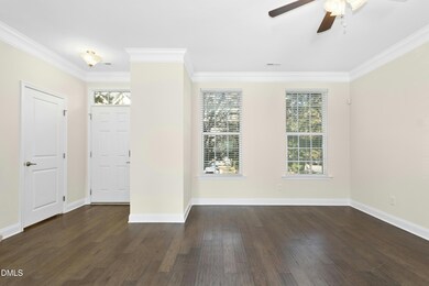 510 N Tunstall Ave, Apex, NC 27502 - photo 3