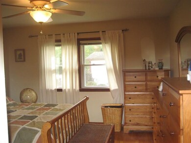 9861 Vineyard St, Bridgman, MI 49106 - photo 3