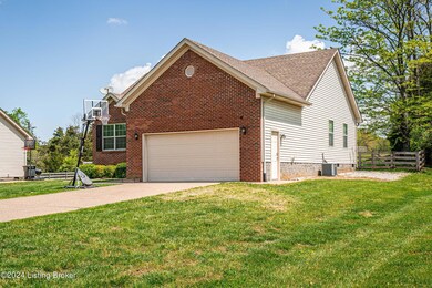 326 Lentz Ln, Mount Washington, KY 40047 - photo 3