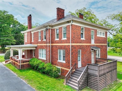 338 N Broad St, Monroe, GA 30655 - photo 4