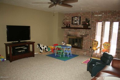 1217 E Knight Ln, Tempe, AZ 85284 - photo 6